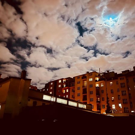 Moderni Apartman Na Hluboke V Praze - Idealni Pro 4 Prag Eksteriør billede